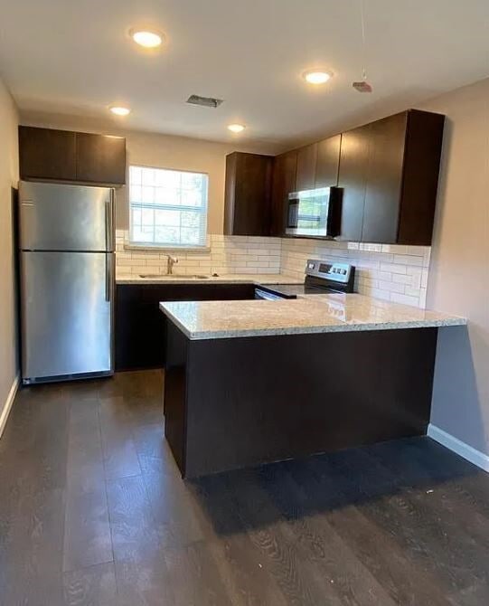 Building Photo - 1723 Alta Vista St