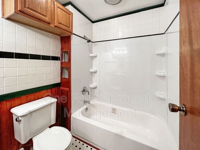 Foto del edificio - 2732 Dove St