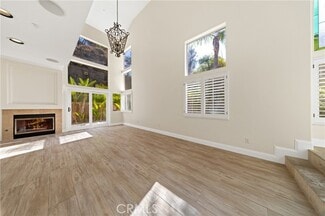 Building Photo - 1221 Via Presa