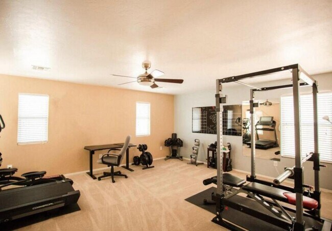 Building Photo - 2777 W Leafwing Dr