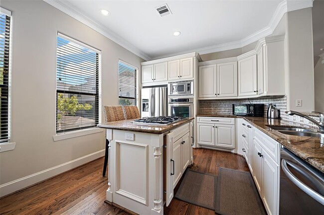 Building Photo - 4603 Inker St