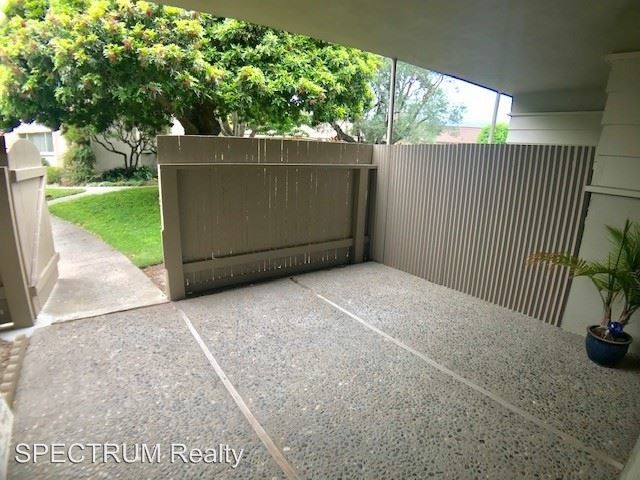 Building Photo - 2 br, 2 bath House - 290 N Fairview Ave. #2