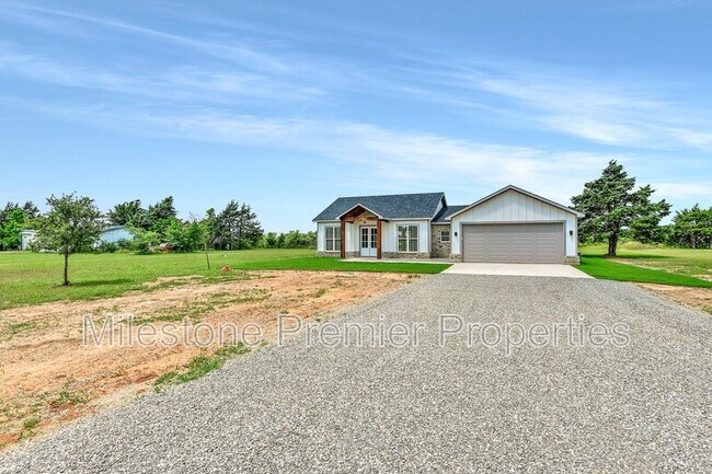 Building Photo - 237 Gun Club Rd