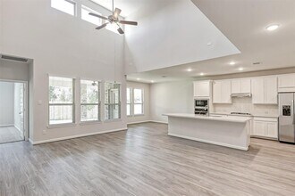 Building Photo - 85 Fermata Ln