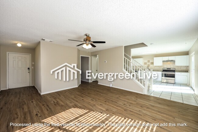 Foto del edificio - 6015 Encanto Point Dr