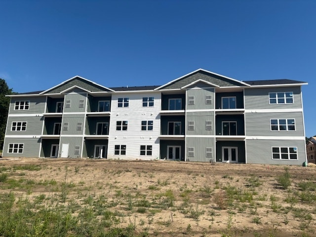 Building Photo - Midvilla Apartments