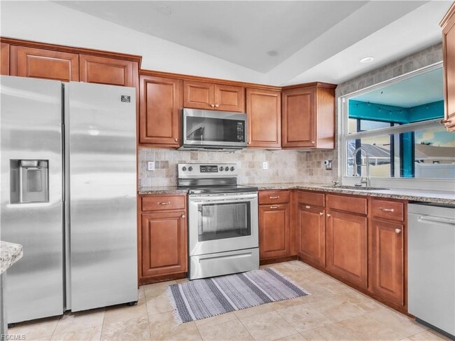 Foto del edificio - 3859 SE 7th Pl