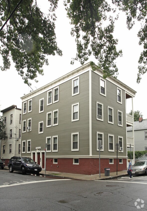 Primary Photo - 58 Seventh St