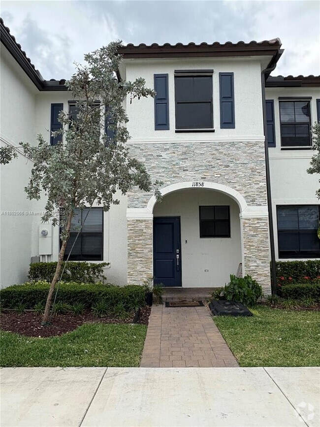 Building Photo - 11858 SW 246th Ln