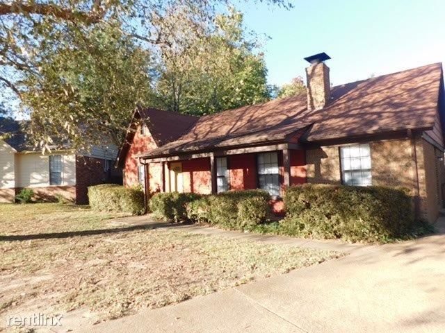 Foto del edificio - 3 br, 2 bath House - 3966 Almond Cove