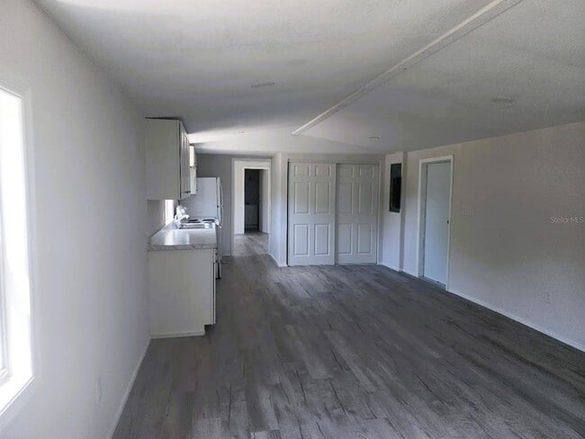 Building Photo - 3114 Holly Hill Cutoff Rd