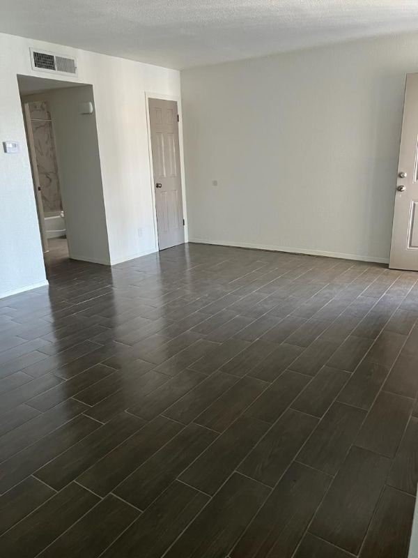Foto del edificio - 10434 Seawood Dr