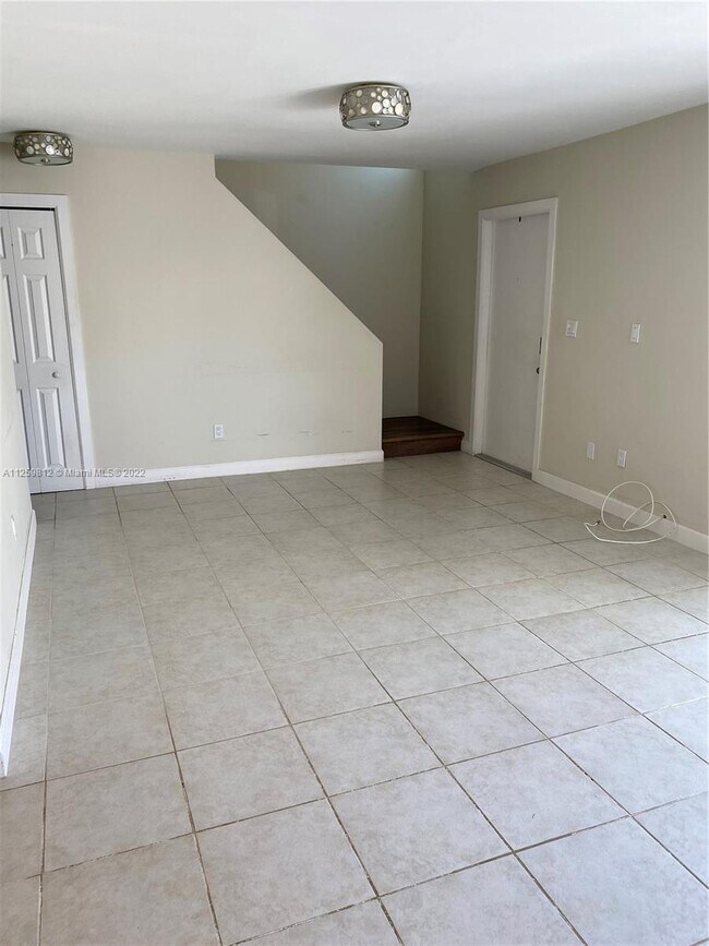 15859 SW 90th Ct, Palmetto Bay, FL 33157 Townhome Rentals in Palmetto