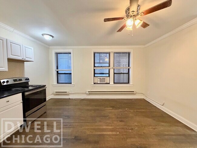 Foto del edificio - 3346 N Marshfield Ave