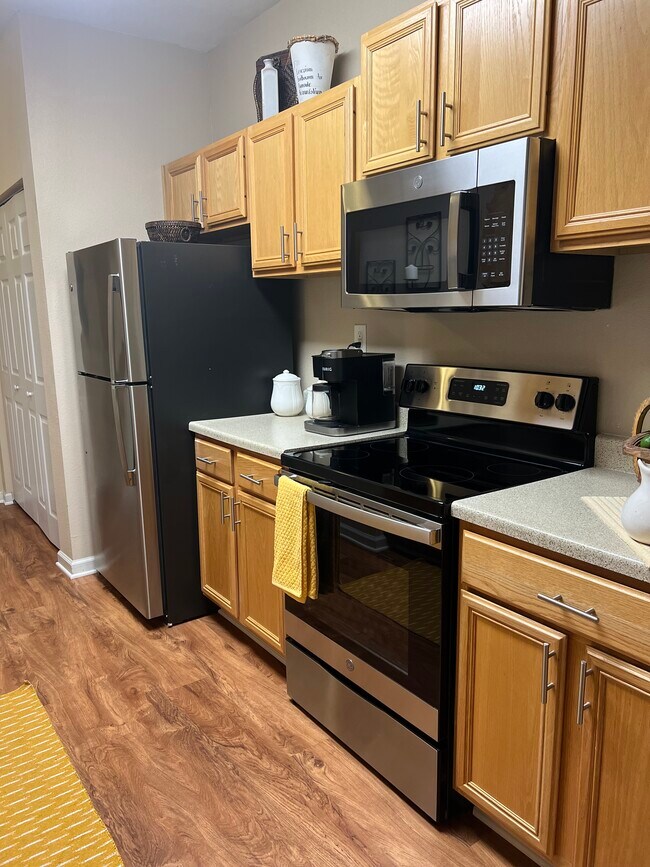 Foto del edificio - Brookstone Apartment Homes