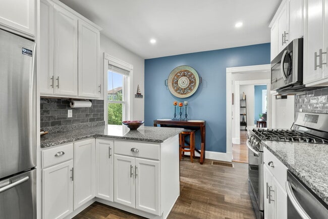 Photo - 103 Belgrade Ave Apartment