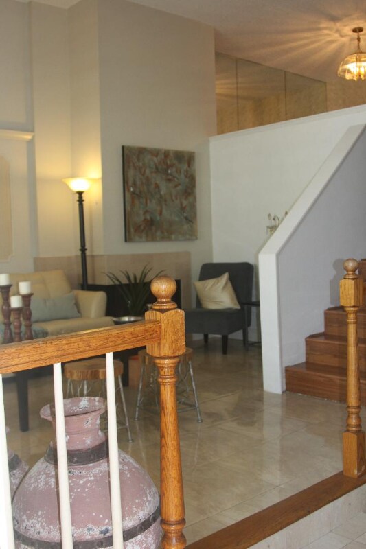 Building Photo - 3210 Caminito Eastbluff