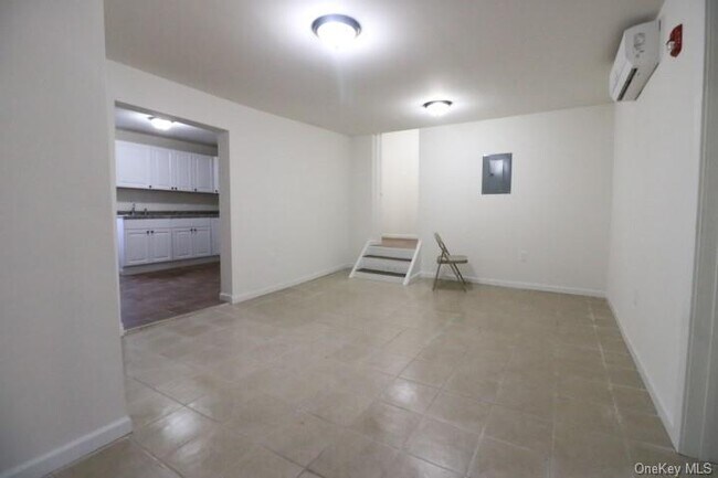 Building Photo - 33 Wallkill Ave