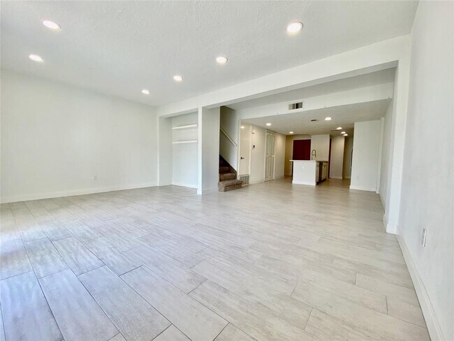 Building Photo - 1259 Blalock Rd