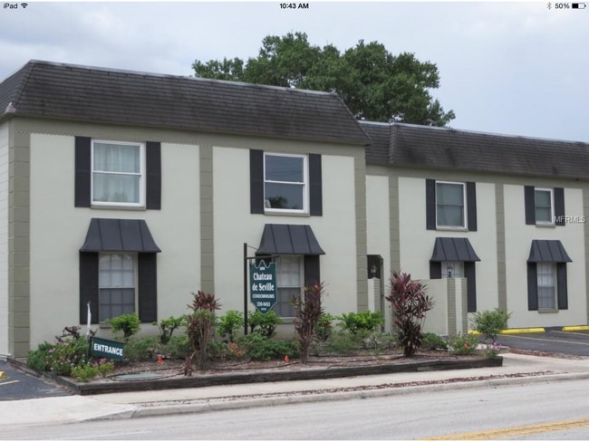 Building Photo - 2808 W Azeele St