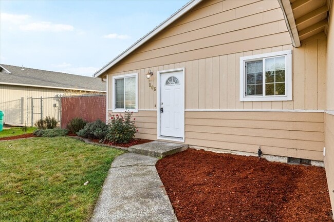 Foto del edificio - 106 N Buchanan Ave