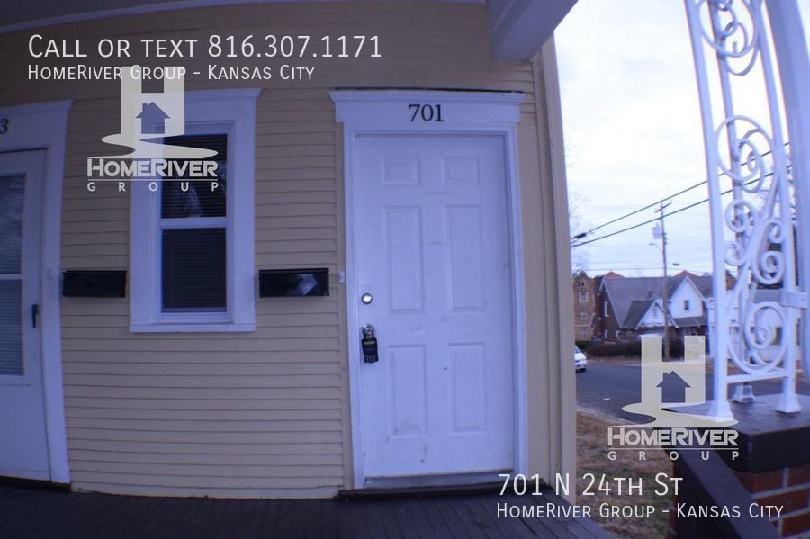 Available Now Beautiful 3 Bedroom Duplex... Townhome Rentals in