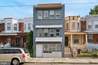 Building Photo - 5514 Lansdowne Ave