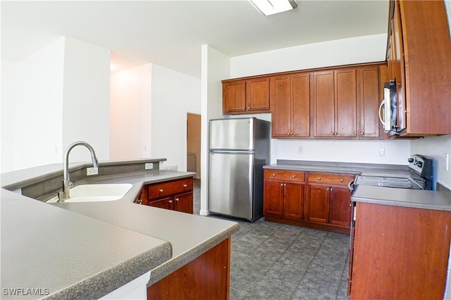 Foto del edificio - 2753 Nature Pointe Loop