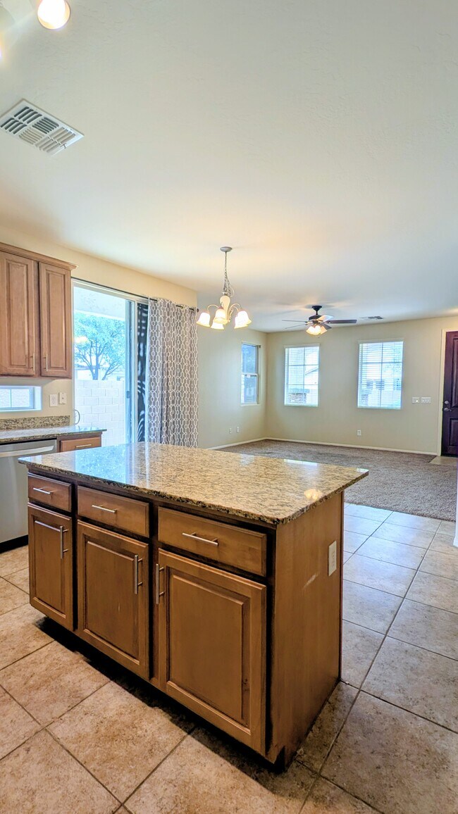 Foto del edificio - 10138 E Isabella Ave