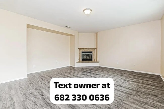 Building Photo - 44906 Lotus Ln