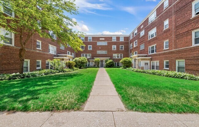 Foto del edificio - 2715 W Berwyn Ave