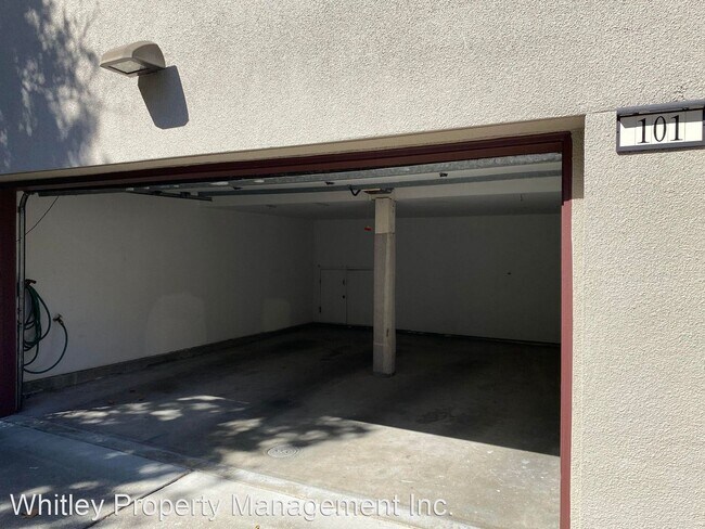 Building Photo - 2 br, 2 bath House - 101 E Court Lane