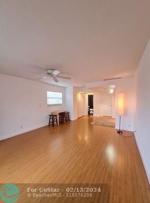 Foto del edificio - 3212 NE 12th St