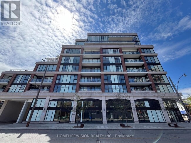 Building Photo - 1-421 Belsize Dr