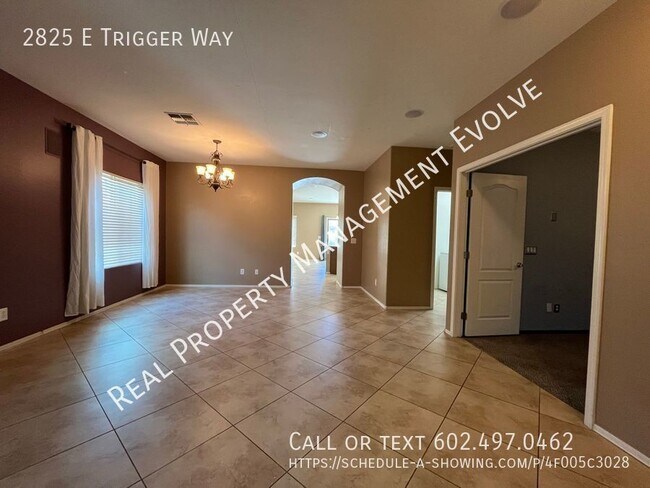 Foto del edificio - Large Spacious Home