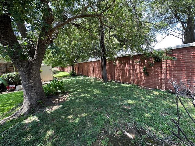 Building Photo - 2240 Tarpley Rd