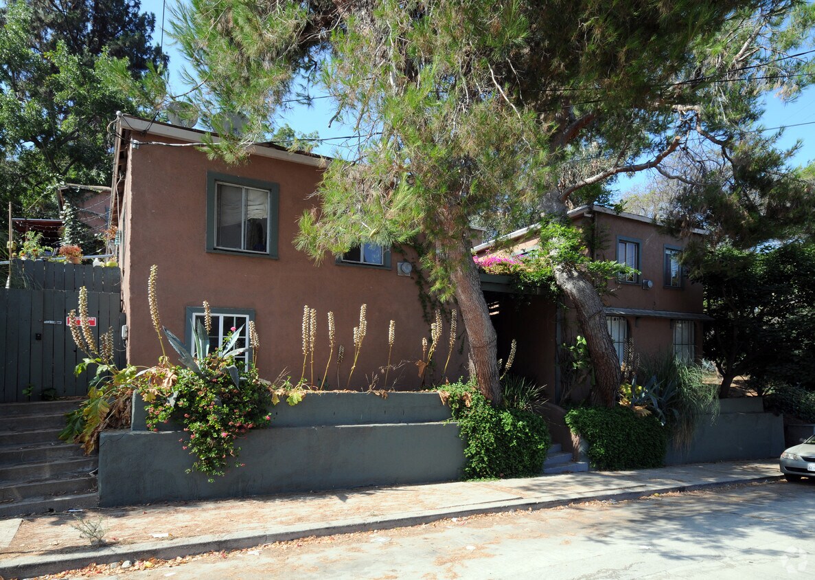 Foto principal - 1950 Whitmore Ave