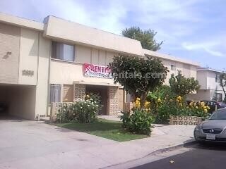 Primary Photo - 2038 S Holt Ave