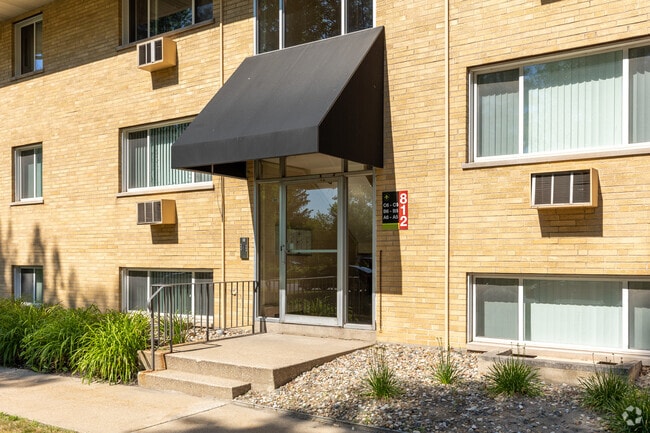 Entradas de intercomunicador - Crestview Apartments Homes