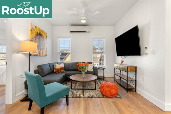 Building Photo - Furnished Bedroom with Private Bath in Mission Hill