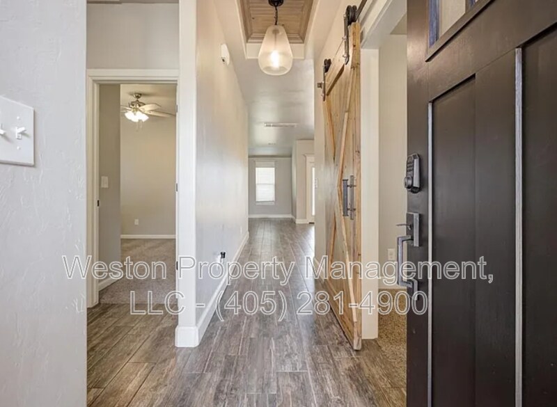 Building Photo - 12013 SW 45th Terrace