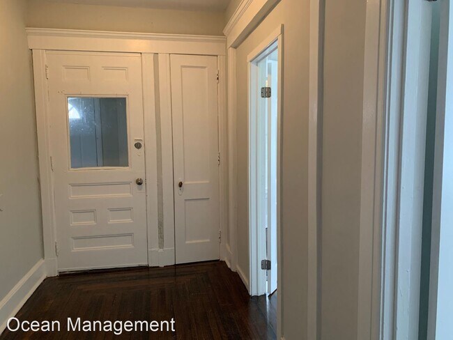 Building Photo - 364 Edgewood Ave