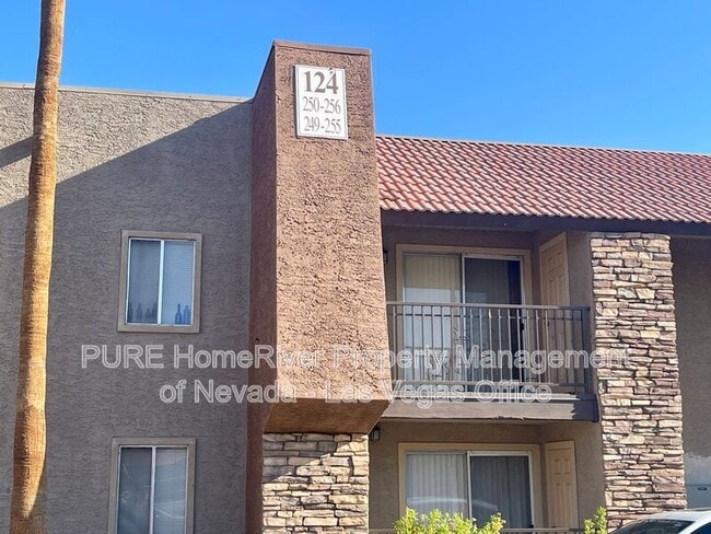 Building Photo - 5206 River Glen Dr