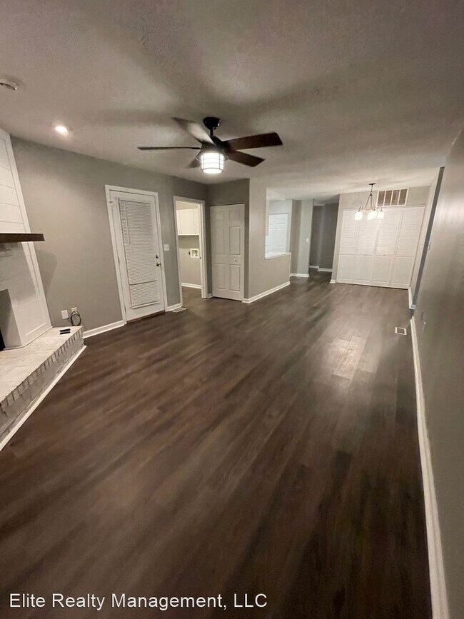 Foto del edificio - 4 br, 2 bath House - 4135 Yewells Landing ...