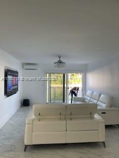 Foto principal - 2225 NE 123rd St