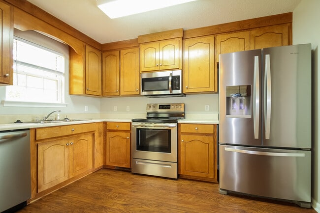 Building Photo - 123 Harvest Ridge Dr