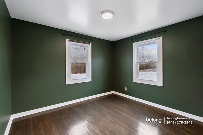 Foto del edificio - 14615 Crescent Dr