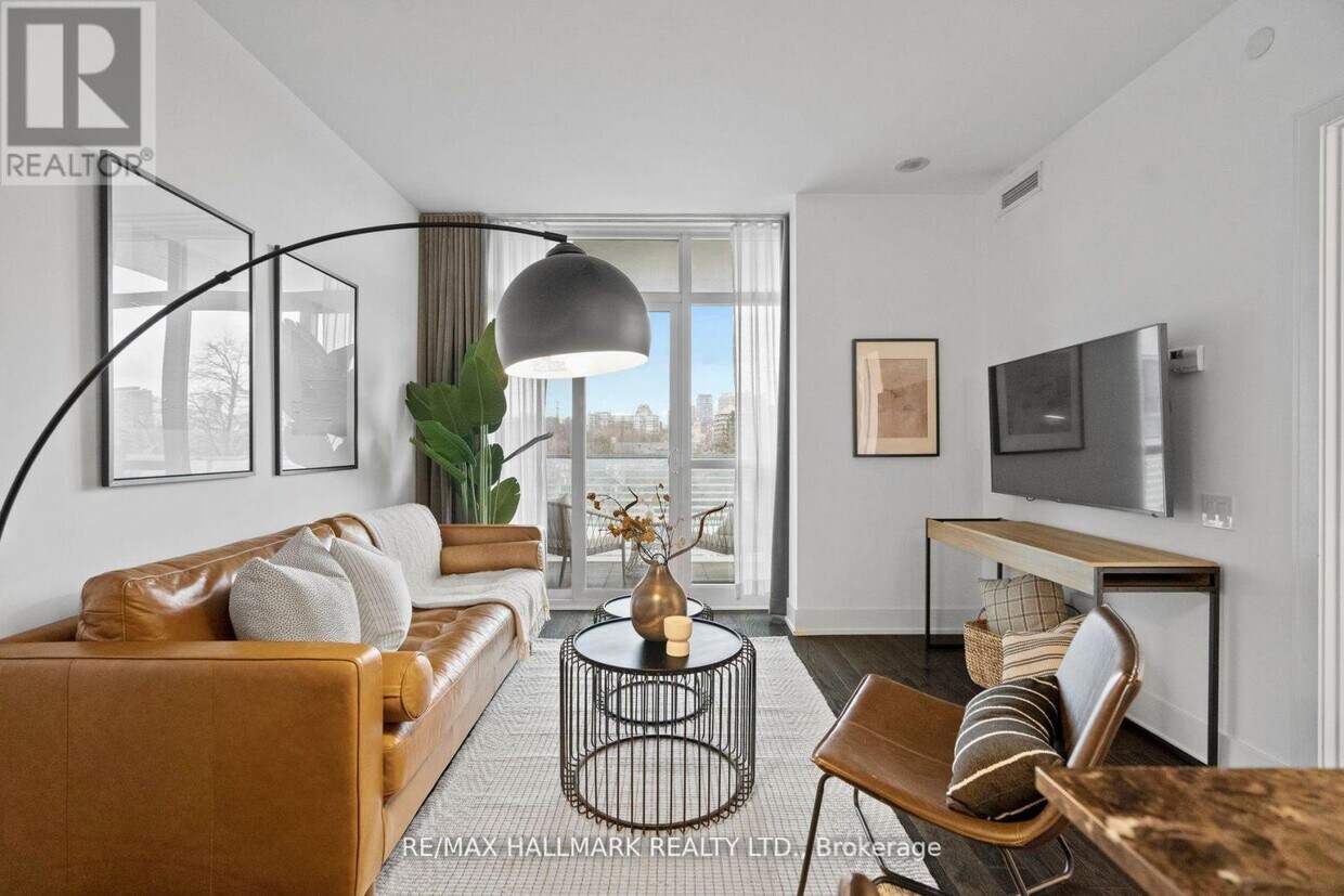 Photo principale - 170-170 Avenue Rd