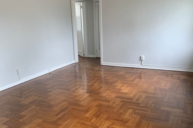 beautiful parquette wood flooring - 327 Benner St