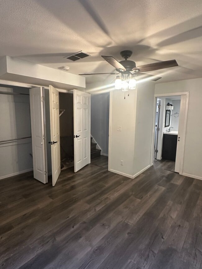 Building Photo - Move-In Ready 4-Bedroom Home in Stetson Hills with Fenced Yard